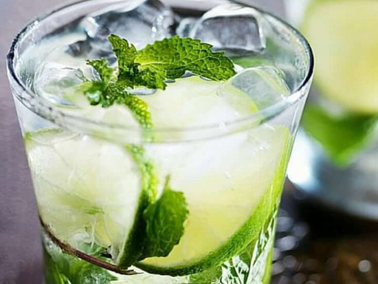 mojito cocktail